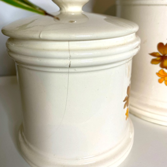 Vintage 1970’s Kitchen Canisters - Picture 3 of 3